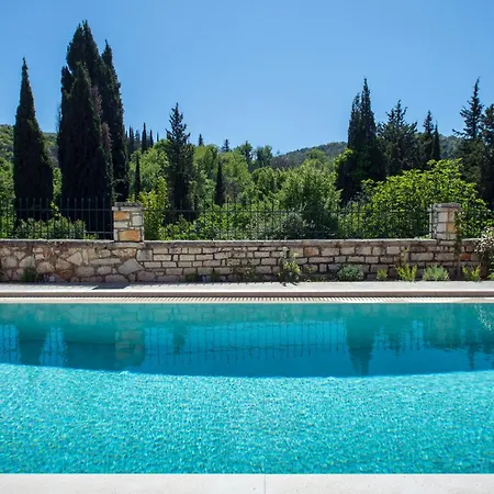 Villa Eleas Ikos Loutses